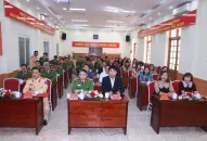 Công an quận Hồng Bàng kiểm tra, xử lý 246 trường hợp học sinh, sinh viên vi phạm TTATGT