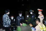 Tập trung kiểm tra, xử lý nghiêm tình trạng thanh thiếu niên tụ tập đông người, đua xe trái phép gây mất an toàn giao thông