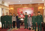 Lãnh đạo quận Hồng Bàng thăm, chúc mừng một số đơn vị quân đội trên địa bàn thành phố