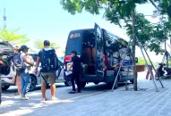 Xe hợp đồng ‘trá hình’: Hãy quản, chứ đừng cấm!