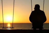 WHO: Cô đơn là mối đe dọa sức khỏe cấp bách toàn cầu