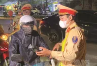 Bảo đảm an toàn giao thông năm 2024: Xử lý nghiêm các vi phạm