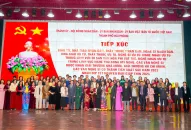 Lãnh đạo thành phố tiếp xúc đội ngũ trí thức, văn nghệ sĩ tiêu biểu nhân dịp Tết Nguyên đán Giáp Thìn 2024