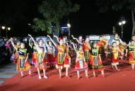 Nhiều hoạt động nghệ thuật diễn ra tại dải trung tâm thành phố thu hút đông đảo Nhân dân và du khách tham dự