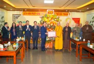 Bí thư Thành ủy thăm, chúc Tết Ban Trị sự Giáo hội Phật giáo Việt Nam thành phố