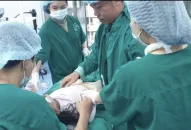Bệnh viện Quốc tế Sản nhi Hải Phòng: Xử lý thành công bệnh nhi bị mắc dị vật (hạt hướng dương) ngày Tết