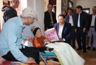 Trưởng Ban Nội chính Thành ủy thăm, tặng quà, chúc Tết các cá nhân tiêu biểu trên địa bàn thành phố nhân dịp Tết Nguyên đán Giáp Thìn năm 2024