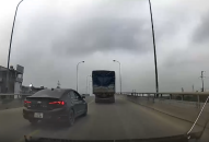 Trạm Cảnh sát giao thông An Hưng: Phạt, tước giấy phép lái xe 2 tháng một trường hợp vượt xe trong những trường hợp không được vượt