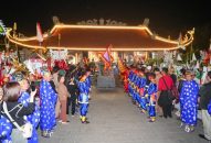 Đông đảo Nhân dân và du khách thập phương về dự Lễ dâng hương chính hội Lễ hội Đảo Dấu – Đồ Sơn năm 2024