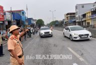 Xe ô tô chính thức được lưu thông qua cầu vượt nút giao cơ điện