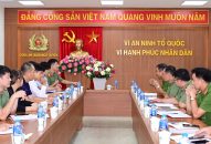 Công an quận Ngô Quyền làm việc với hiệp hội người nước ngoài lưu trú trên tuyến đường Văn Cao