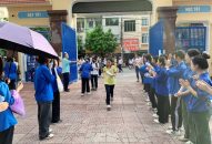 Hàng nghìn thí sinh Hải Phòng bước vào môn thi đầu tiên của kỳ thi vào lớp 10