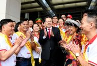 Chủ tịch Quốc hội xúc động khi có người hiến máu hàng trăm lần