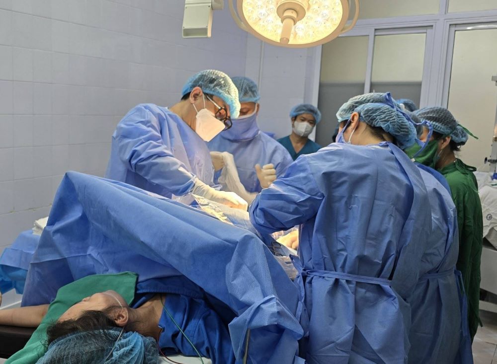 Bệnh viện Phụ sản Hải Phòng: Mổ đẻ thành công ca tam thai tự nhiên hiếm gặp