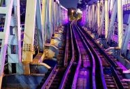 Tàu hỏa Hải Phòng đổi ga đón trả khách sau sự cố đường ray bị đâm biến dạng