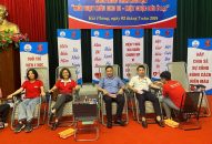 Viettel Hải Phòng với Ngày hội hiến máu tình nguyện đợt 1 năm 2024 quận Dương Kinh  “Những giọt máu hồng hè năm 2024”