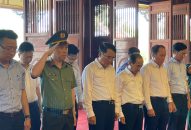 Lãnh đạo thành phố dâng hương tri ân các Anh hùng, Liệt sĩ tại tỉnh Thanh Hóa   