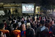 Chiếu phim lưu động phục vụ thiếu niên, nhi đồng và bà con Nhân dân tại huyện Tiên Lãng