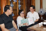 Chủ tịch HĐND thành phố thăm, tặng quà gia đình chính sách, người có công trên địa bàn huyện Thủy Nguyên nhân dịp Kỷ niệm 77 năm Ngày thương binh, liệt sỹ