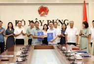 Bộ Xây dựng bàn giao 2 đơn vị sự nghiệp công lập về thành phố Hải Phòng