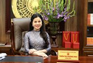 Giám đốc Sở Văn hóa và Thể thao Trần Thị Hoàng Mai nhận giải Nhà quản lý văn hóa xuất sắc