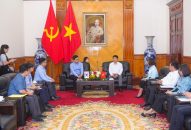 Đoàn công tác Đại sứ quán Hàn Quốc tại Việt Nam thăm hỏi tình hình khắc phục thiệt hại sau bão tại Hải Phòng