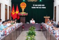 Khẩn trương ổn định sản xuất kinh doanh và đời sống Nhân dân