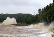 Chủ động ứng phó áp thấp nhiệt đới gần Biển Đông có thể mạnh thành bão