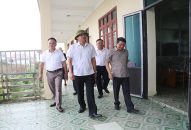 Phó Chủ tịch Thường trực UBND thành phố Lê Anh Quân kiểm tra và động viên các lực lượng khắc phục thiệt hại Bão số 3 tại huyện An Lão