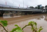 Dừng tàu hỏa, hạn chế tàu thuyền lưu thông qua Hải Phòng do lũ