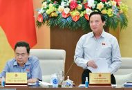 Băn khoăn đề xuất miễn học phí cho con nhà giáo vì “nhạy cảm”