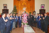 Bí thư Thành ủy thăm và chúc mừng Tòa Giám mục Hải Phòng nhân dịp Lễ Thiên Chúa giáng sinh năm 2024