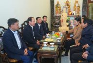 Đồng chí Bí thư Thành uỷ Lê Tiến Châu thăm, chúc Tết gia đình chính sách