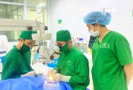 Bệnh viện Mắt Hải Phòng kịp thời cứu chữa ca tai nạn dây thép đâm xuyên mắt trái