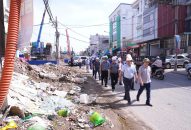 Khẩn trương hoàn thành công tác giải phóng mặt bằng, đẩy nhanh tiến độ thi công Dự án cầu Nguyễn Trãi và chỉnh trang đô thị vùng phụ cận