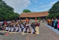 Có gì ở tour đêm đầu tiên của Hải Phòng tại đình cổ hơn 300 tuổi?