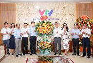 Phó Chủ tịch UBND thành phố Hoàng Minh Cường thăm, chúc mừng các cơ quan báo chí Trung ương nhân Kỷ niệm 100 năm Ngày Báo chí Cách mạng Việt Nam