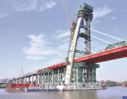 Huy động nguồn lực, thực hiện mục tiêu tăng trưởng