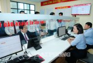 Thủ tướng Phạm Minh Chính kiểm tra Trung tâm Phục vụ hành chính công phường Hồng An