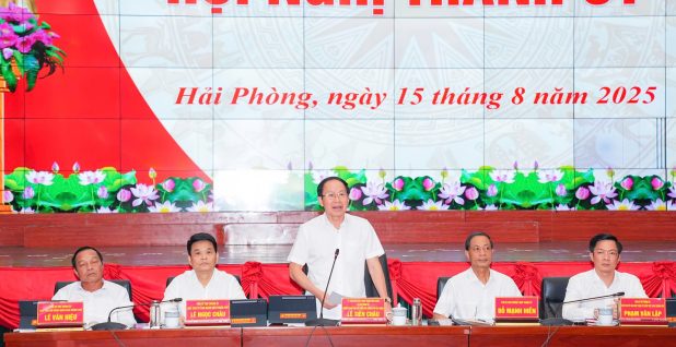 Hội nghị Thành ủy thảo luận, tham gia ý kiến vào dự thảo Văn kiện trình Đại hội Đảng bộ thành phố lần thứ I, nhiệm kỳ 2025 – 2030