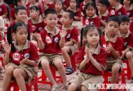 Học sinh lớp 1, 9 và 12 ở Hải Phòng tựu trường ngày 25/8