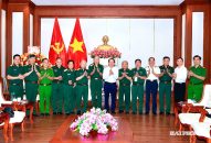 Đồng chí Bí thư Thành ủy Lê Tiến Châu tiếp Ban Liên lạc sĩ quan cấp tướng thành phố Hải Phòng