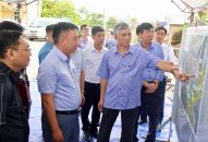 Phó Chủ tịch UBND thành phố Trần Văn Quân kiểm tra tiến độ các dự án giao thông và việc vận hành chính quyền địa phương 02 cấp tại khu vực phía Tây thành phố