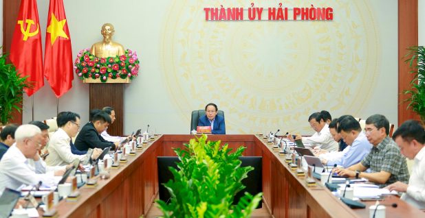 Nhất trí chủ trương ban hành nghị quyết quy định mức chi thu nhập tăng thêm cho cán bộ, công chức, viên chức ở Hải Phòng