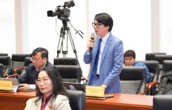 Phiên làm việc sáng 10/12: HĐND thành phố khoá XVI tập trung thảo luận, thực hiện chất vấn và trả lời chất vấn