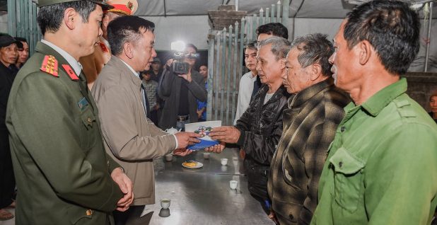 Lãnh đạo thành phố Hải Phòng thăm hỏi nạn nhân vụ tai nạn liên hoàn trên quốc lộ 5