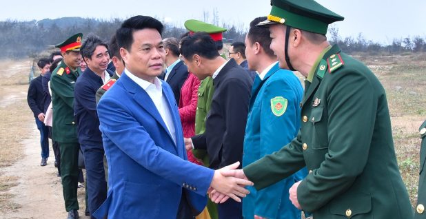 Chủ tịch UBND thành phố Lê Ngọc Châu thăm, làm việc tại đặc khu Bạch Long Vĩ