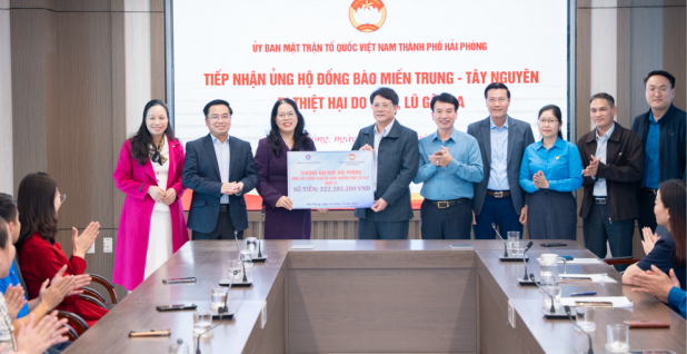 Thêm nhiều đơn vị ở Hải Phòng ủng hộ đồng bào vùng lũ