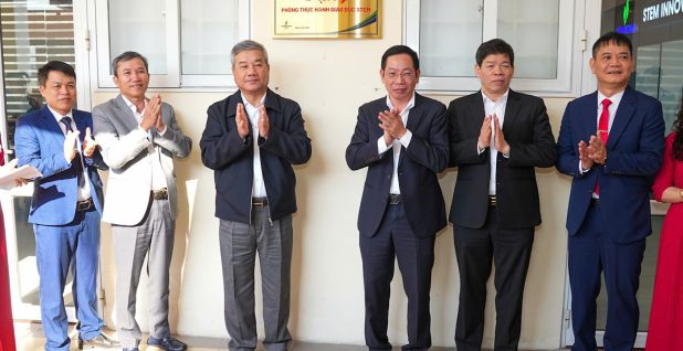 Khánh thành Phòng thực hành giáo dục STEM của 3 Trường THPT và THCS trên địa bàn thành phố