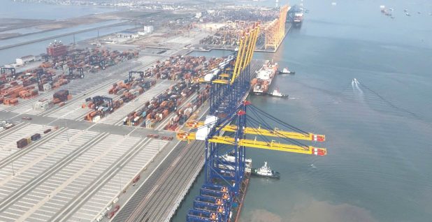 Hơn 808.000 TEU thông qua Cảng Container quốc tế Hateco sau 11 tháng vận hành